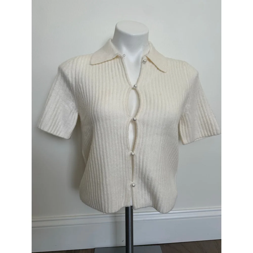 Abercrombie & Fitch Cream Ribbed Button Up Cardigan - Picture 2 of 8